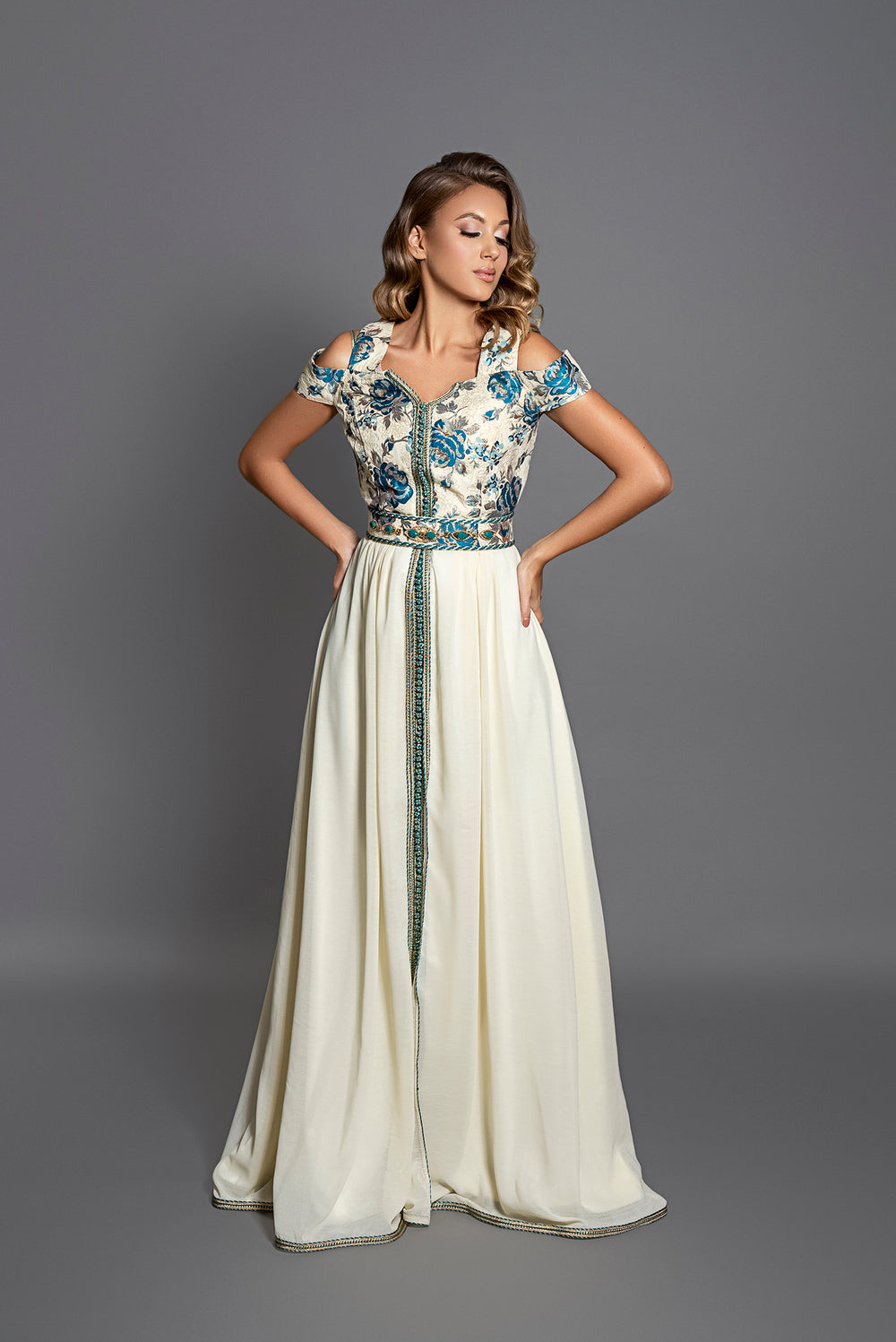 CAFTAN MINDY