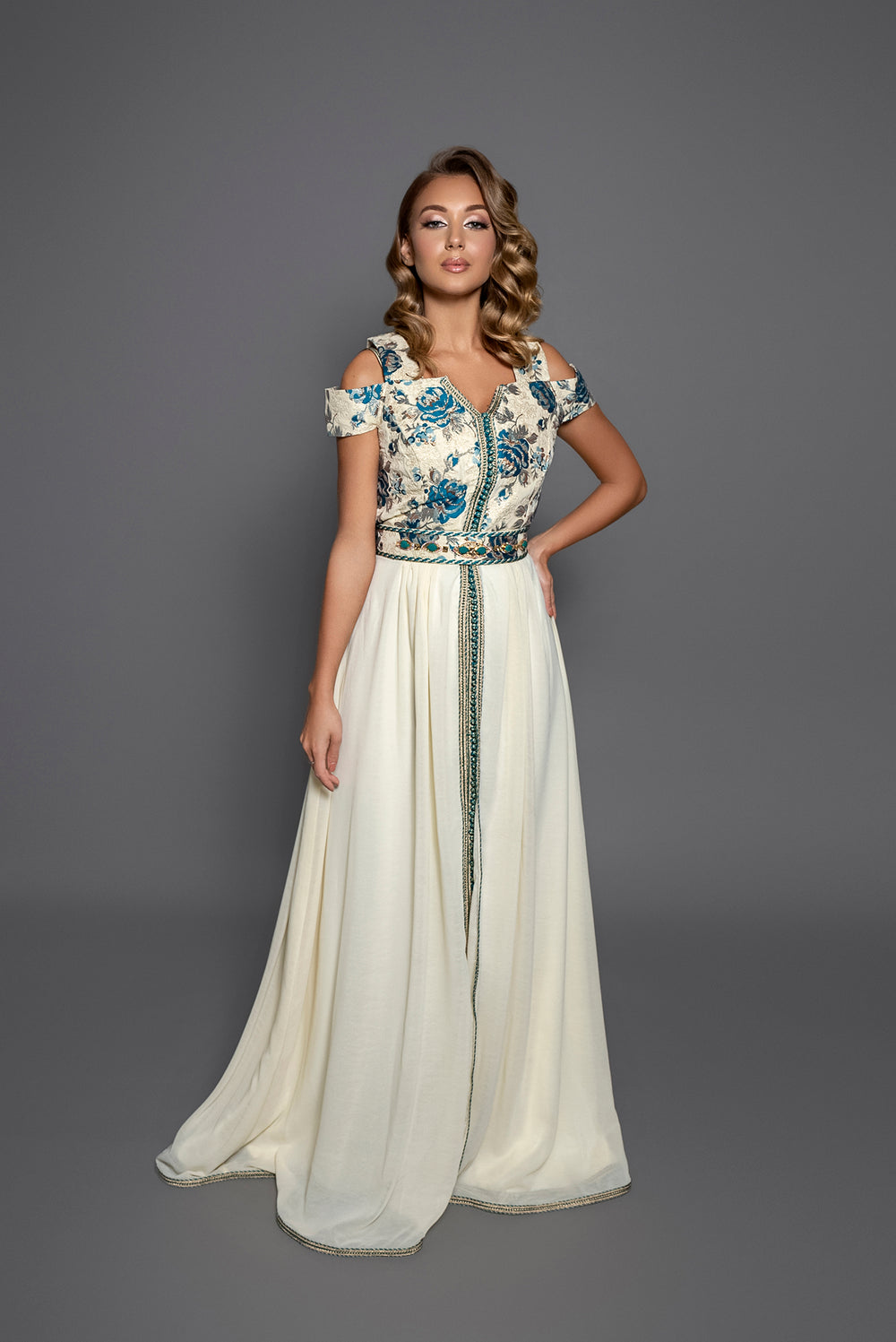 CAFTAN MINDY